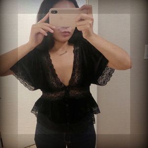 classy with a little sass 🦂